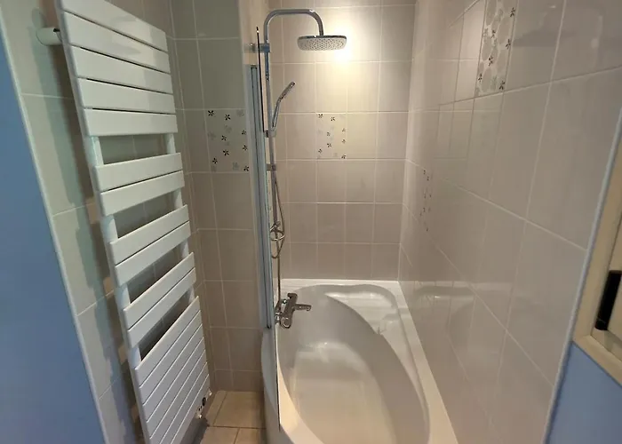 Moderne 3 * Vitrac (Dordogne)